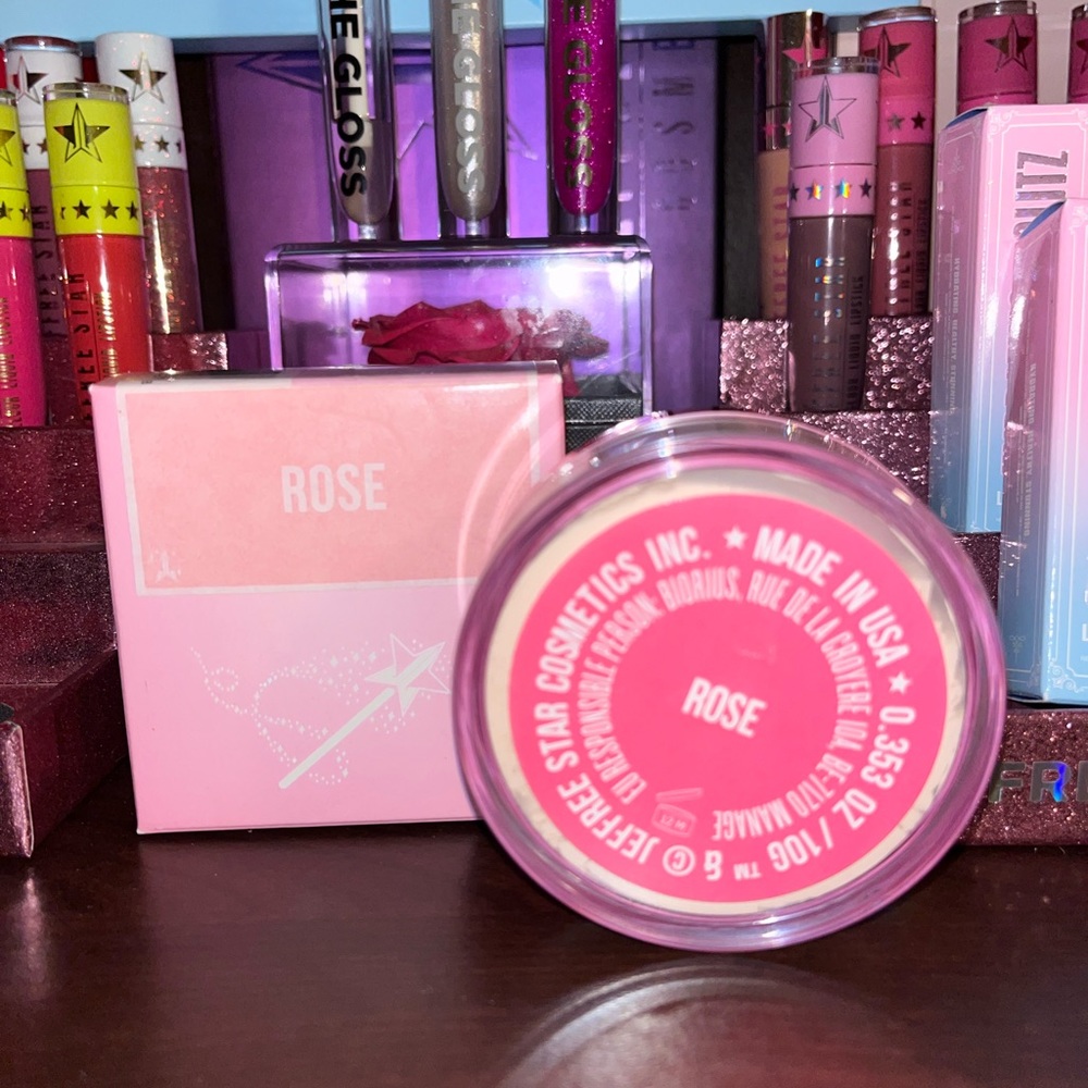 Jeffree Star Rose Setting Powder - Picture 4 of 4